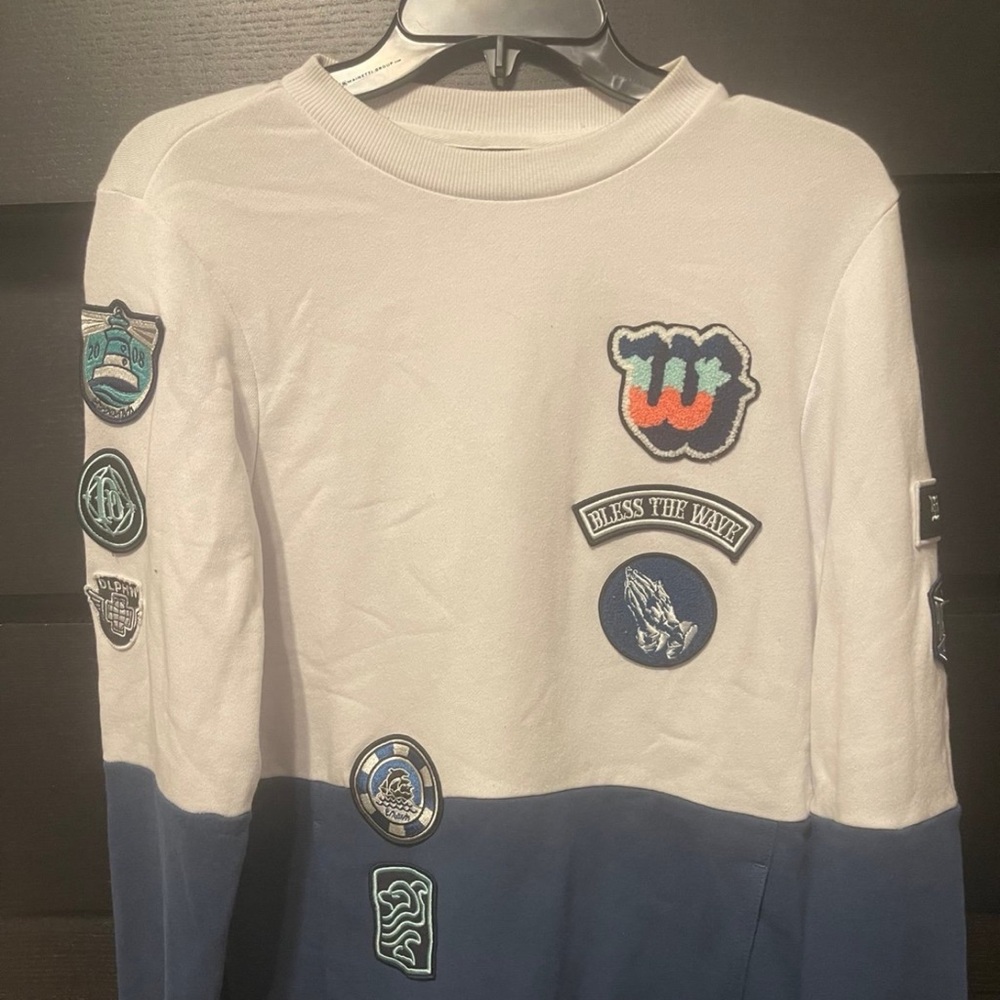 Pink+Dolphin Wave Crewneck